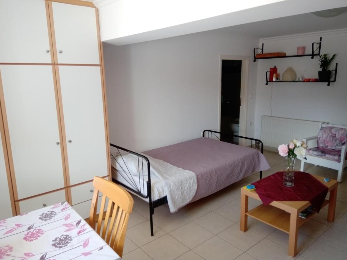 Panagos Quiet Hidden Apartments อาร์กอสโตลี ภายนอก รูปภาพ