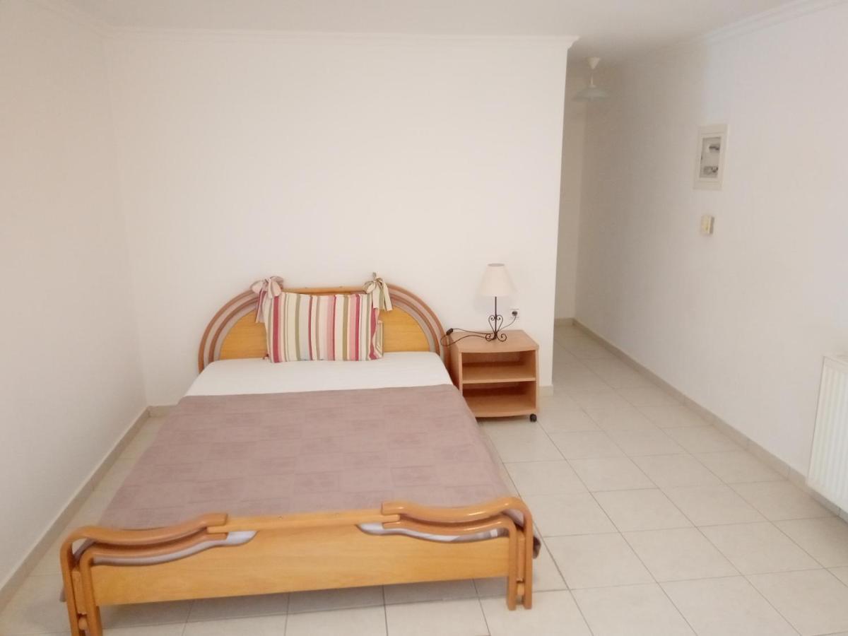 Panagos Quiet Hidden Apartments อาร์กอสโตลี ภายนอก รูปภาพ